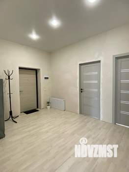 Дом 102м², 2-этажный, участок 3 сот.  