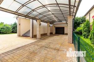 Дом 459м&sup2;, 2-этажный, участок 8 сот.  