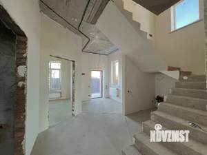 Дом 150м&sup2;, 2-этажный, участок 4 сот.  