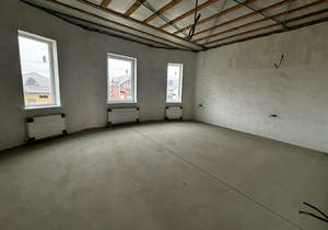 Дом 195м&sup2;, 2-этажный, участок 5 сот.  