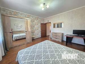 Дом 140м&sup2;, 1-этажный, участок 6 сот.  