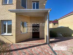 Коттедж 143м&sup2;, 2-этажный, участок 3 сот.  