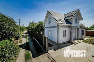 Дом 130м&sup2;, 2-этажный, участок 4 сот.  