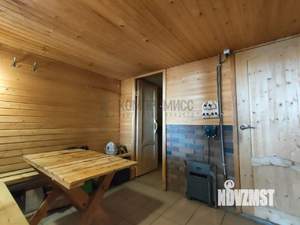 Дом 220м&sup2;, 2-этажный, участок 6 сот.  