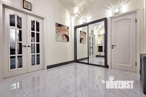 Дом 460м&sup2;, 3-этажный, участок 9 сот.  