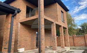 Дом 196м&sup2;, 2-этажный, участок 4 сот.  