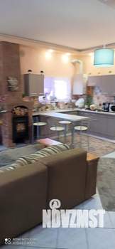 Коттедж 204м&sup2;, 3-этажный, участок 4 сот.  