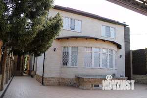 Дом 336м&sup2;, 2-этажный, участок 7 сот.  