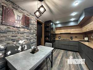 Дом 145м&sup2;, 2-этажный, участок 8 сот.  