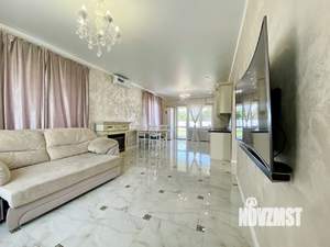 Дом 150м², 2-этажный, участок 6 сот.  