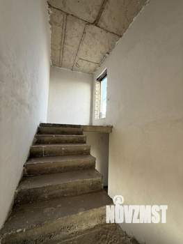 Дом 227м², 2-этажный, участок 6 сот.  