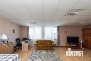 Дом 513м&sup2;, 2-этажный, участок 13 сот.  