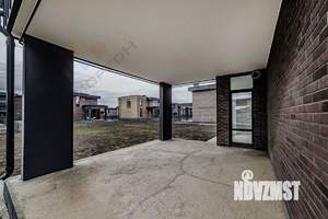 Дом 180м², 2-этажный, участок 6 сот.  