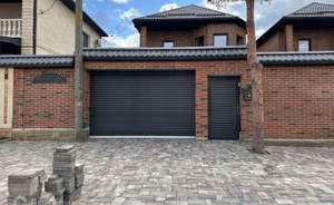 Дом 214м&sup2;, 2-этажный, участок 3 сот.  