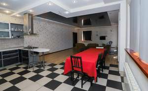 Дом 350м&sup2;, 2-этажный, участок 4 сот.  