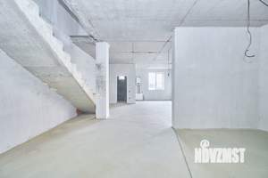 Таунхаус 148м&sup2;, 3-этажный, участок 12 сот.  