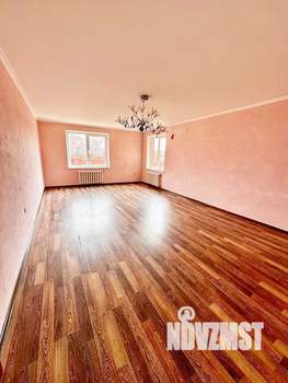 Коттедж 261м&sup2;, 2-этажный, участок 8 сот.  