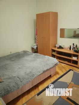 Дом 135м&sup2;, 2-этажный, участок 4 сот.  