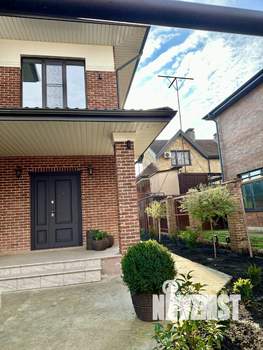 Дом 230м², 2-этажный, участок 8 сот.  