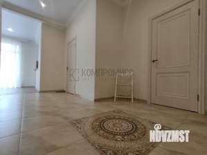 Дом 136м&sup2;, 2-этажный, участок 6 сот.  