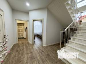 Дом 140м&sup2;, 2-этажный, участок 4 сот.  