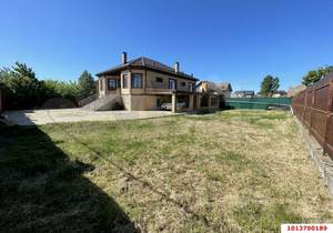 Дом 306м&sup2;, 2-этажный, участок 9 сот.  