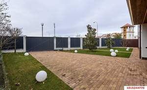 Дом 421м&sup2;, 2-этажный, участок 11 сот.  