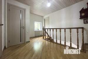 Дом 180м², 2-этажный, участок 5 сот.  