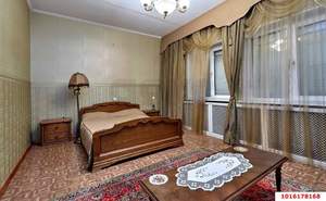 Дом 151м&sup2;, 2-этажный, участок 10 сот.  