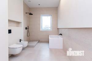 Дом 410м&sup2;, 2-этажный, участок 7 сот.  