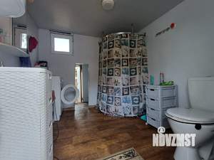 Дом 30м&sup2;, 2-этажный, участок 1 сот.  