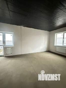 Дом 130м&sup2;, 2-этажный, участок 3 сот.  