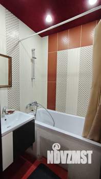 Дом 95м&sup2;, 2-этажный, участок 4 сот.  