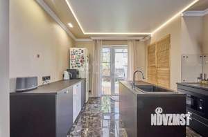 Дом 86м&sup2;, 2-этажный, участок 1 сот.  