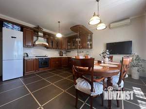 Дом 158м&sup2;, 2-этажный, участок 10 сот.  