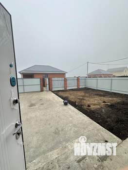 Дом 100м&sup2;, 1-этажный, участок 6 сот.  