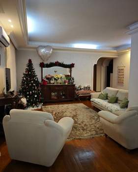 Дом 393м&sup2;, 2-этажный, участок 5 сот.  