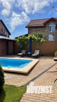 Дом 140м&sup2;, 2-этажный, участок 4 сот.  