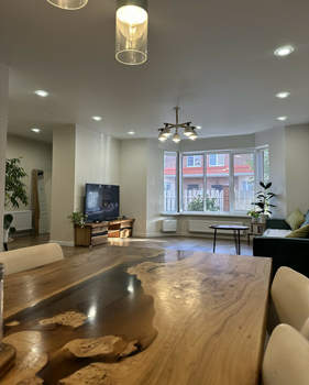 Дом 160м&sup2;, 2-этажный, участок 2 сот.  