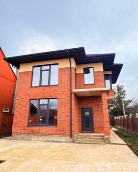 Дом 200м&sup2;, 2-этажный, участок 6 сот.  