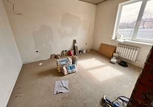 Дом 124м&sup2;, 2-этажный, участок 4 сот.  