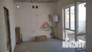 Дом 79м&sup2;, 3-этажный, участок 3 сот.  