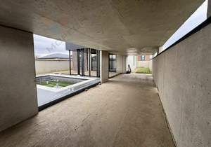 Дом 190м&sup2;, 2-этажный, участок 4 сот.  