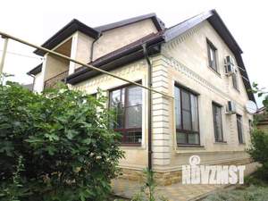 Дом 277м&sup2;, 2-этажный, участок 10 сот.  