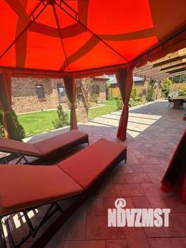 Дом 379м&sup2;, 1-этажный, участок 12 сот.  