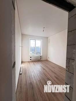 Дом 100м&sup2;, 1-этажный, участок 4 сот.  