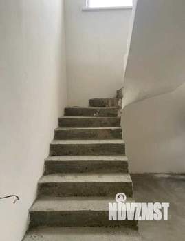 Дом 127м&sup2;, 2-этажный, участок 4 сот.  