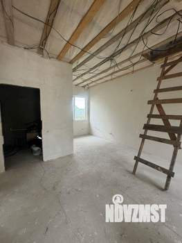 Дом 62м&sup2;, 2-этажный, участок 4 сот.  