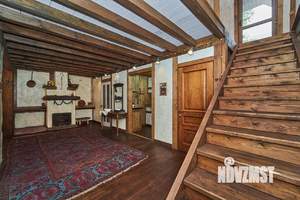 Дом 170м&sup2;, 2-этажный, участок 6 сот.  