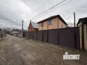 Дом 190м&sup2;, 2-этажный, участок 4 сот.  